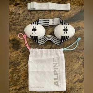 Alpine Muffy Ear Protection for babies and toddlers up to 36 months brand new